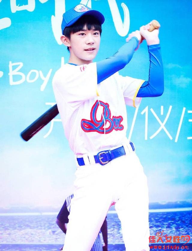 ǵʱTFBOYS״εݣ