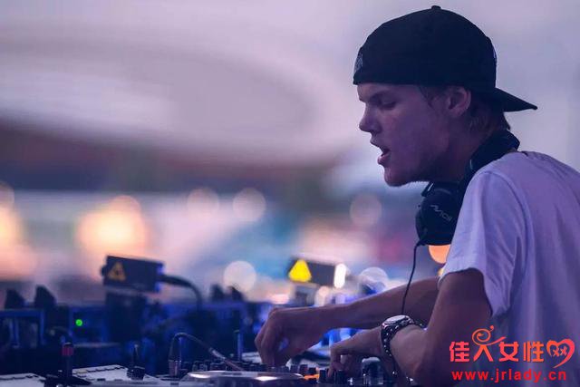 DJ Avicii ʧȥ˴Ҷİά